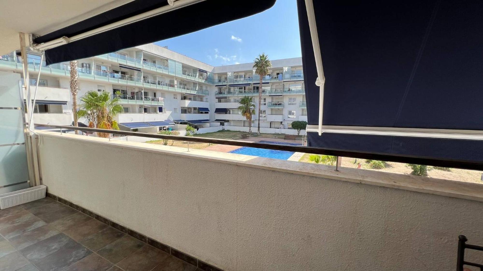 Bonito Apartamento Con Parking Y Piscina En Roses Av-53 Exterior foto